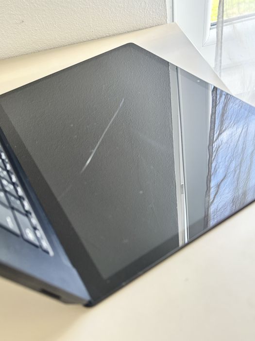 Microsoft surface A1873