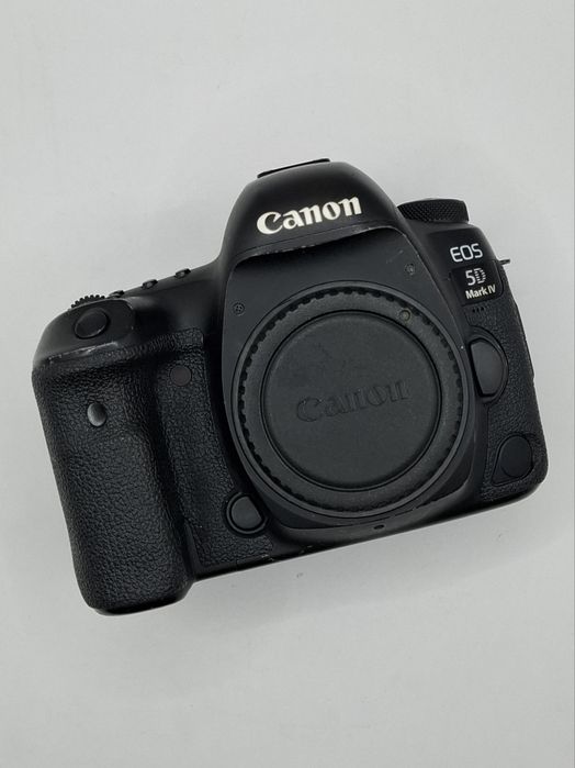 5D Mark IV body sotiladi