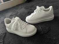 Pantofi sport albi noi