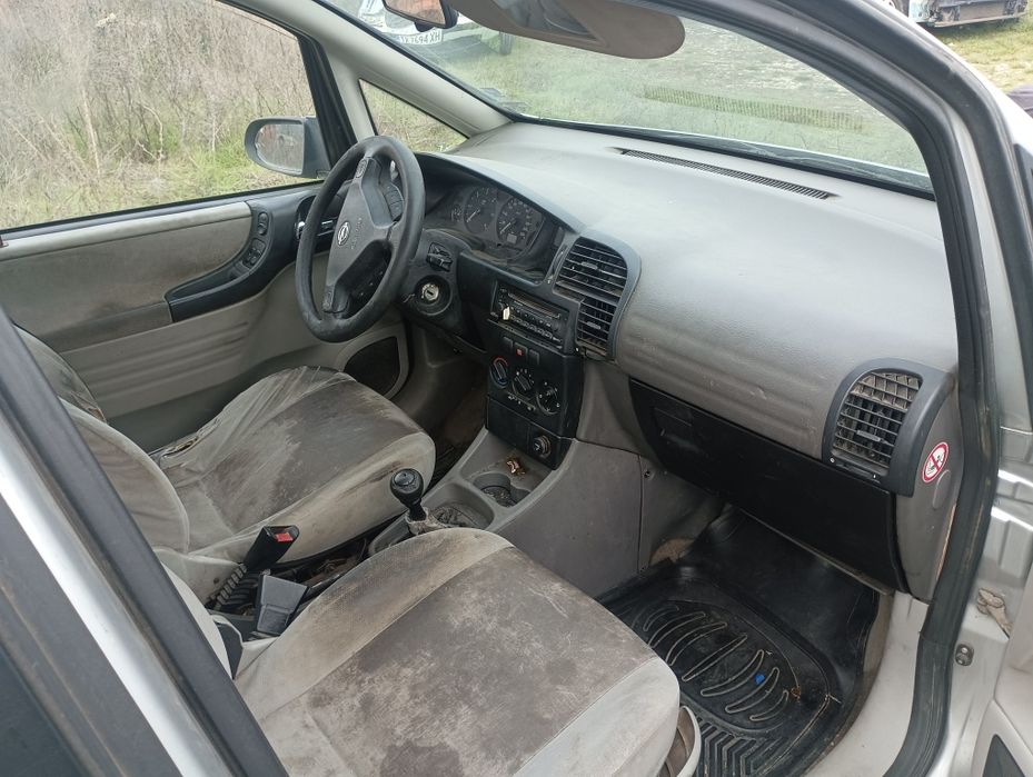 Опел Зафира А 2.0 DTI 101 к.с. Само на Части!!!