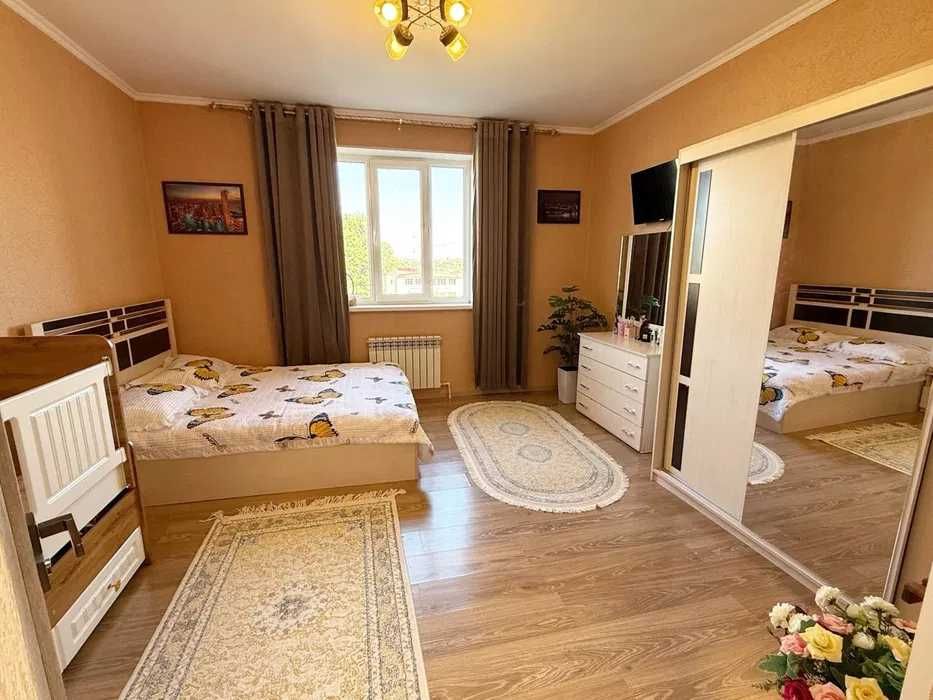 Срочно 2/3/3 БИЙ, Бузбазар №26