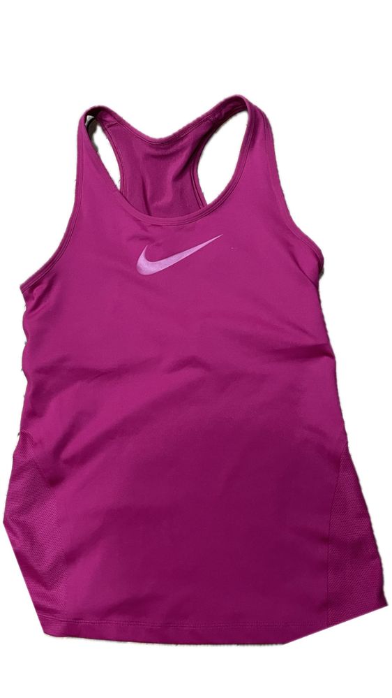 Nike спортен потник с бюстие- L размер