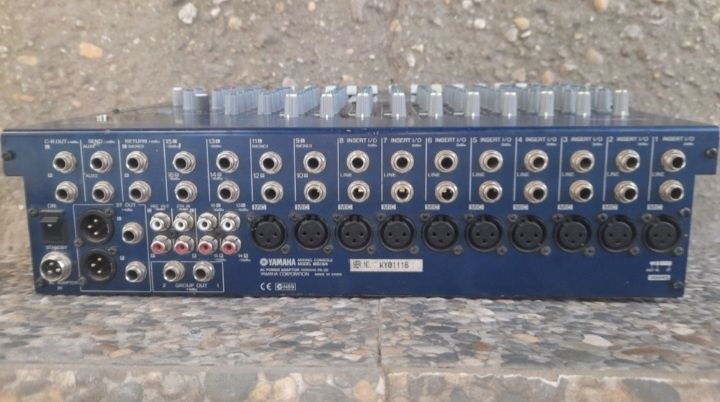 mixer audio pasiv Yamaha MG 16/4  ( linie / instrumente muzicale )