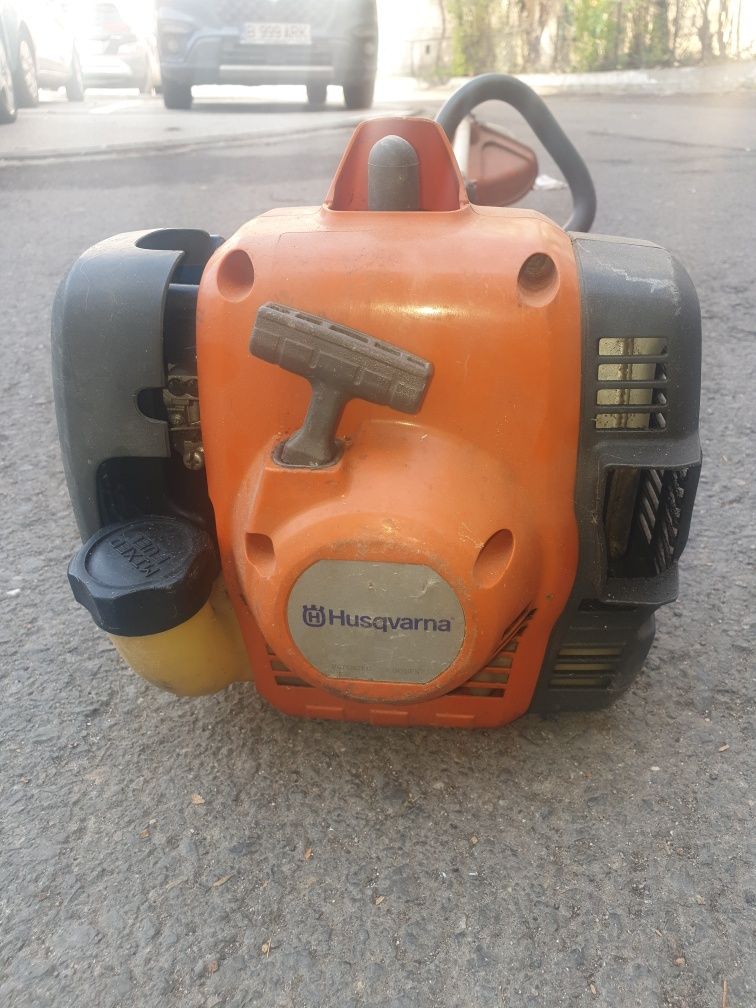 Vand cositoare Husqvarna