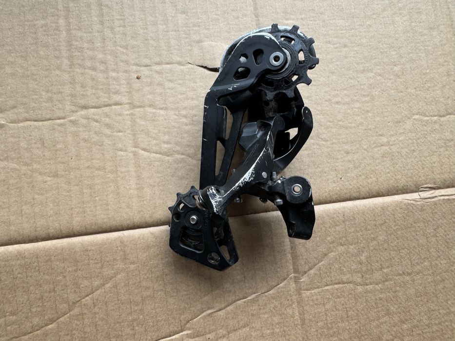 Schimbator spate Shimano XT 11 viteze M8000
