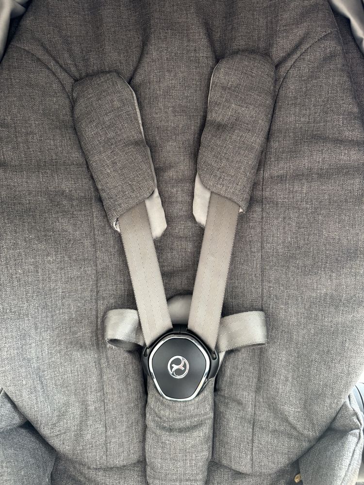 Количка Cybex Mios 3
