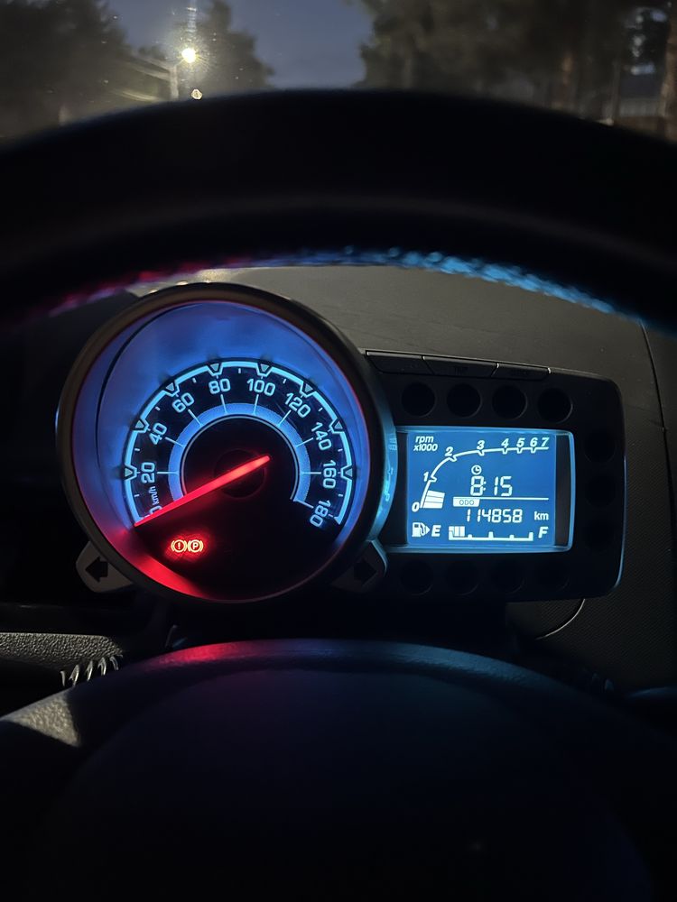 Chevrolet Spark 2-pozisiya 2014-yil Tozza.