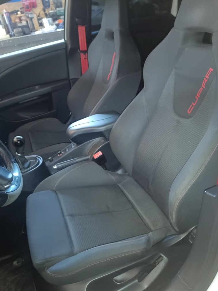 Seat leon cupra 400cp