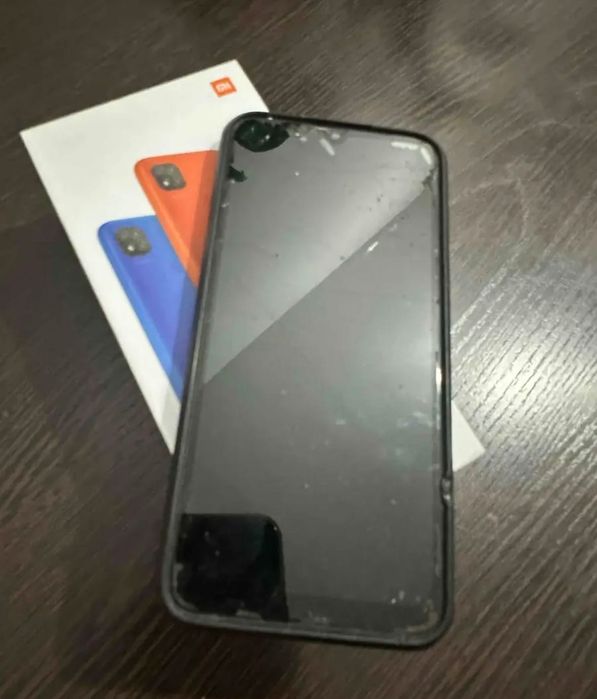 Продам телефон Redmi 9C