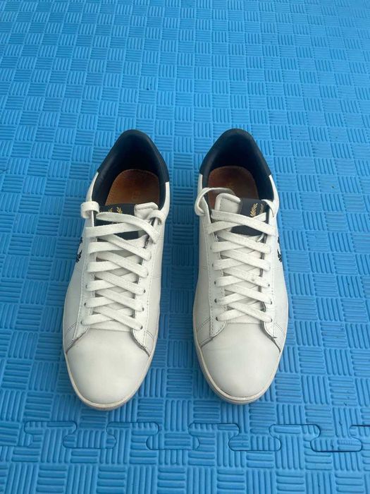 СРОЧНО!!! Продам мужские кеды/ р-н Достык-Плаза