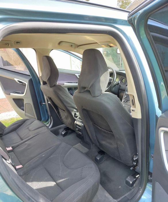 Vând  Volvo xc60