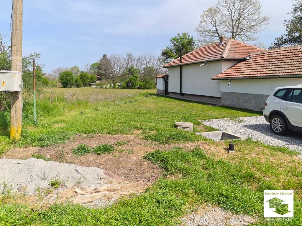 Продава се Къща в с. Хотница, Област Велико Търново - 120 кв.м за 1334 €/кв.м - Снимка #18