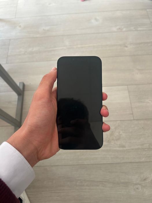 Айфон 13 идеальный состаяние