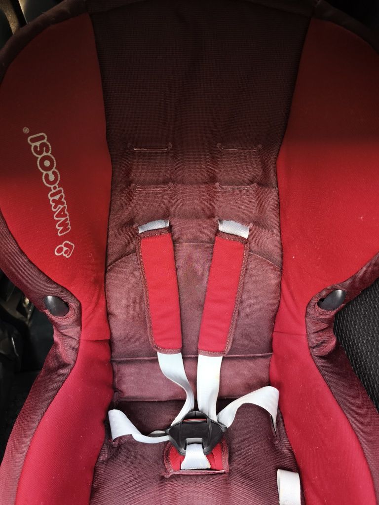 Столче за кола Maxi cosi Priori