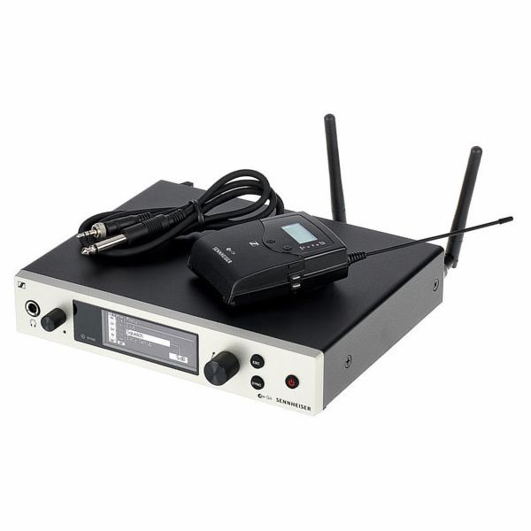 Sennheiser g4ew500.   Sennheiser d1