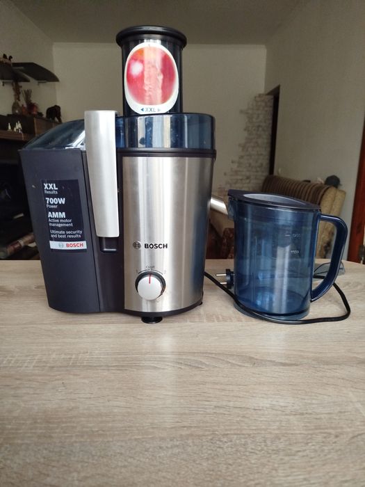 Продам соковыжималку BOSCN 700 W