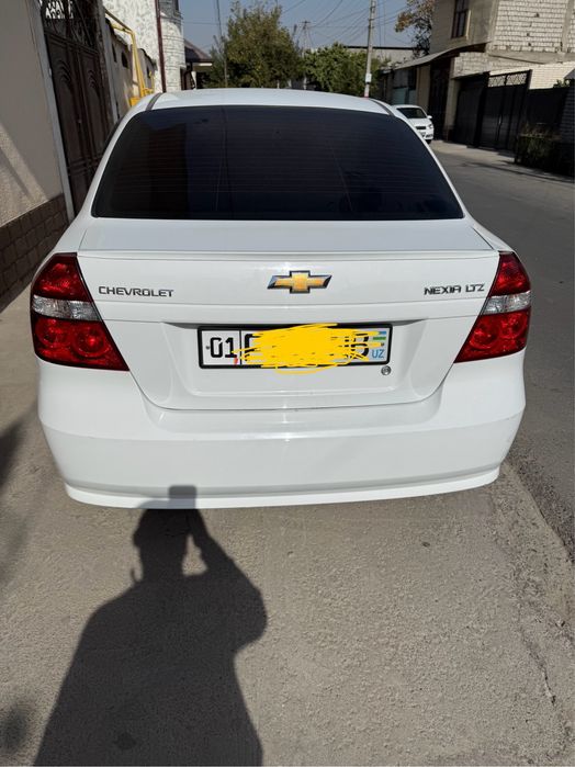 Nexia 3 Afatamat 2017 yil 60000 km yurgani xalol karaska 100%%% toza