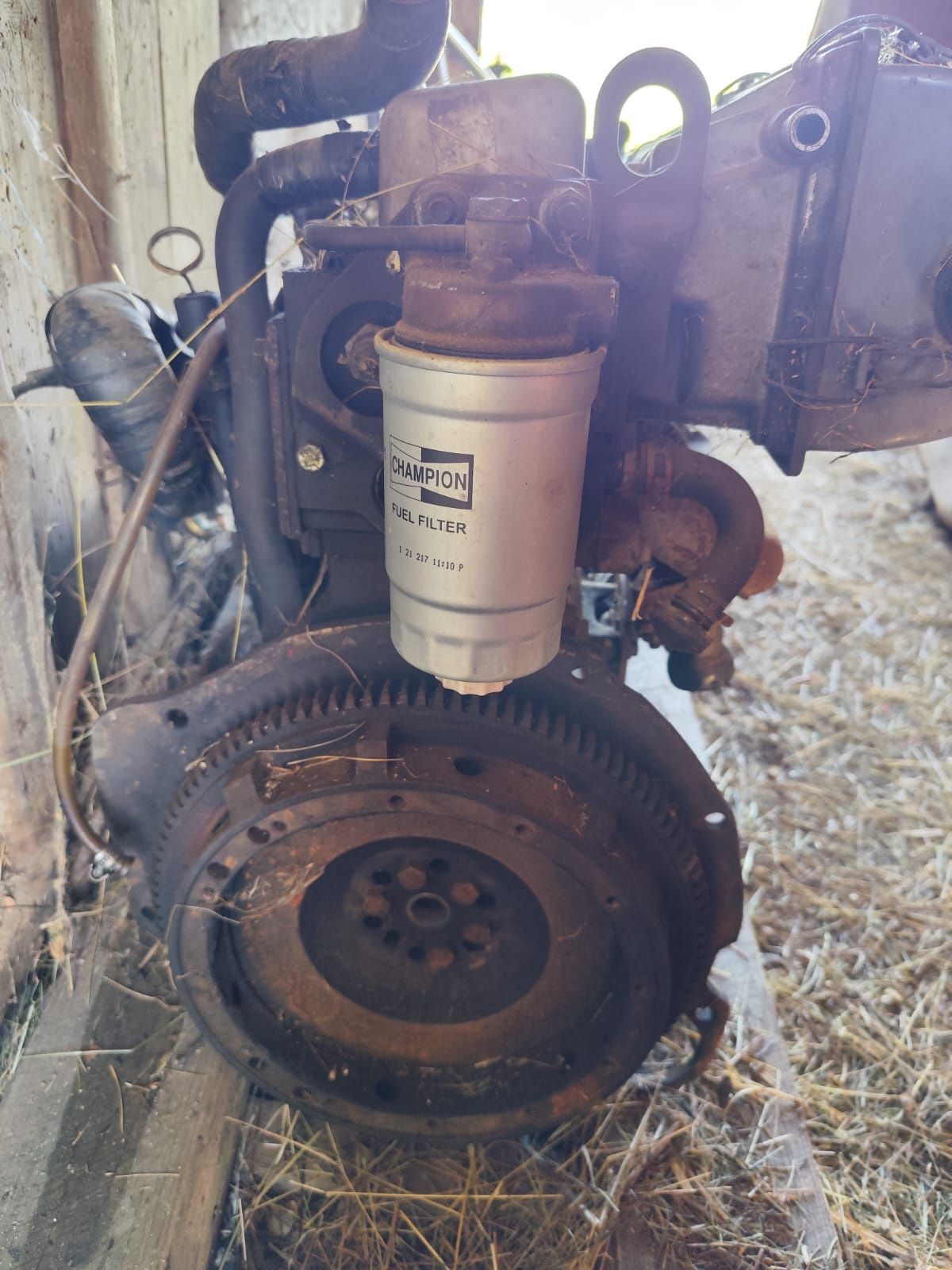 Tractor cu încărcător frontal