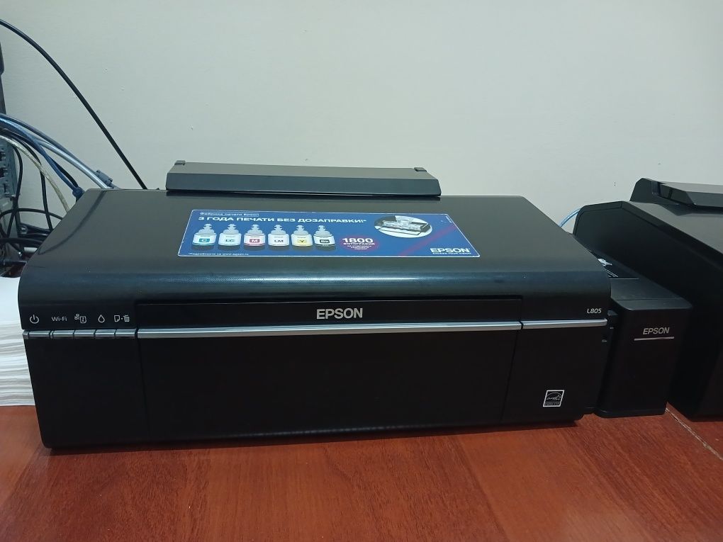 Фото принтер сотилади L 805 epson.