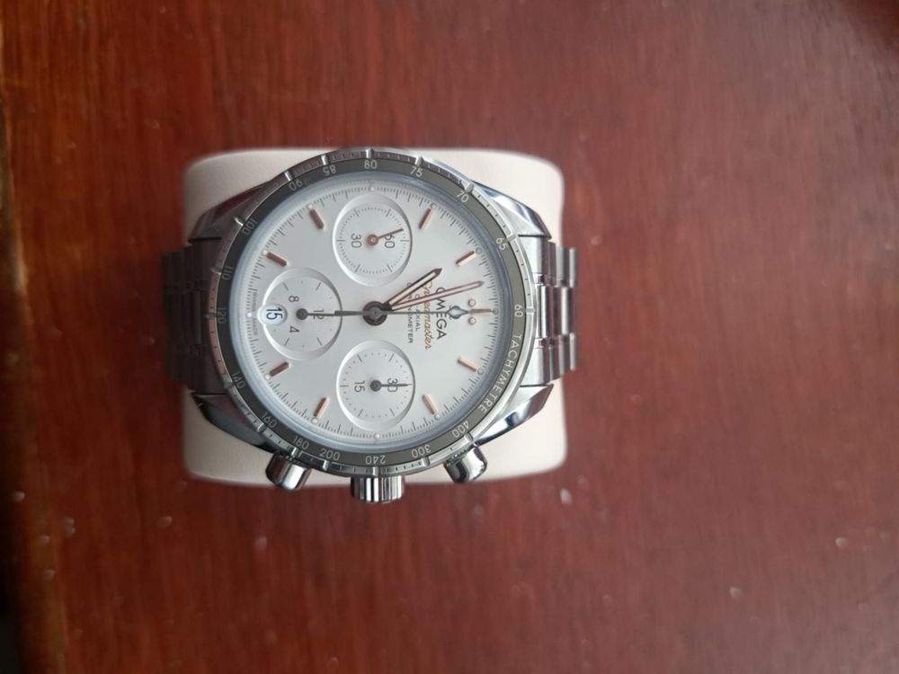 Ceas Omega Speedmaster