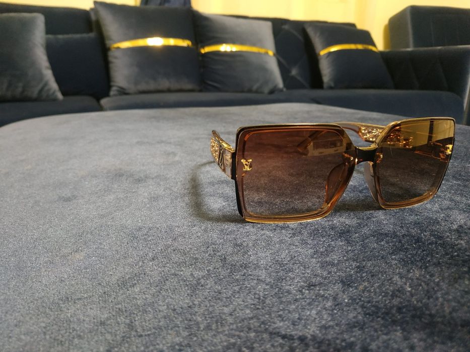 Ochelari de soare damă noi