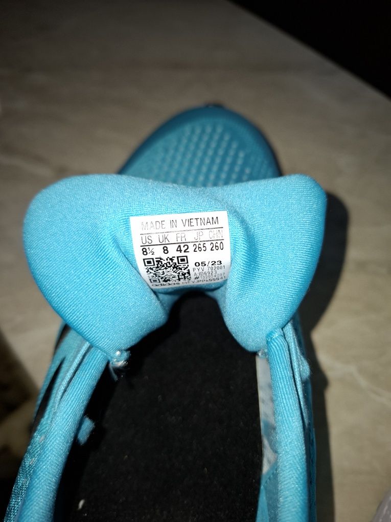 Маратонки Adidas ADIZERO SL /42
