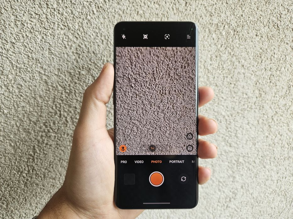 Oneplus 11 5G 8gb ram
