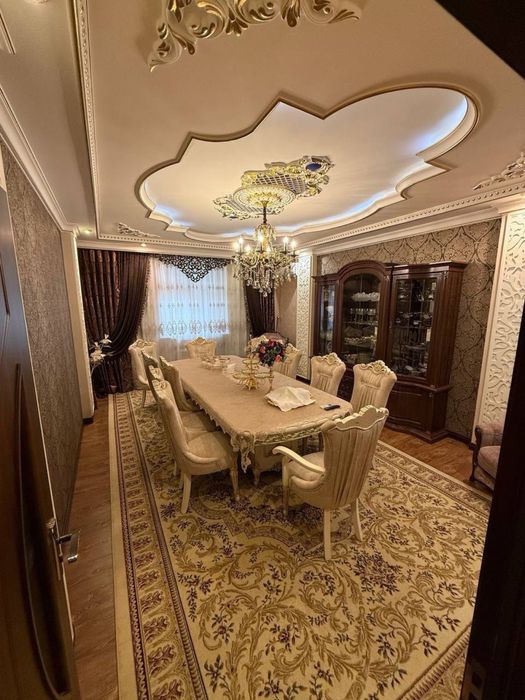 Чигатойда 4 хоналик 2 этаж Срочно!