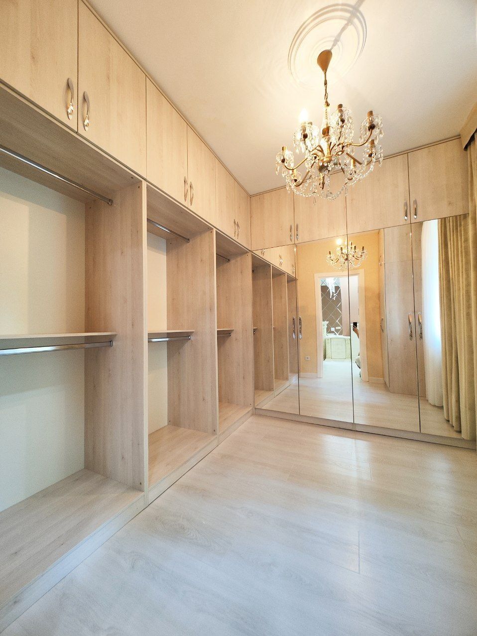 Сдаётся квартира в аренду 2 комнатная Ц1 80 м² шикарная локация