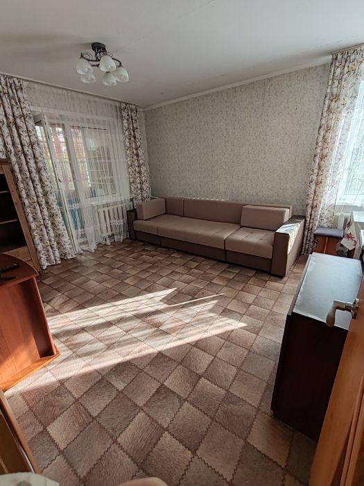 Продаётся 1-комн. кв. , перепланированная в евро-двушку, мкр.Боровской