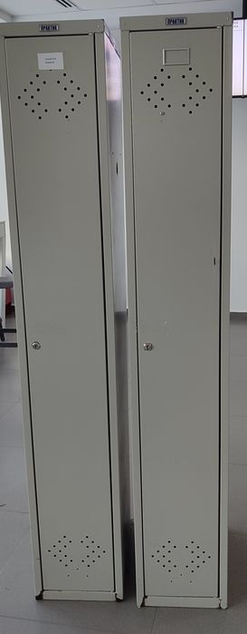 Локеры 4 шт бу железный шкаф