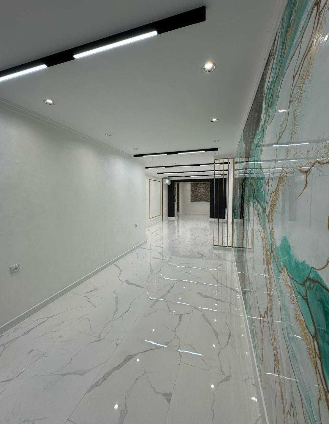 Metro Nozva 230 m2 uchepniy sentr. Ofes. Dukon. Har qanqa besnes uchun