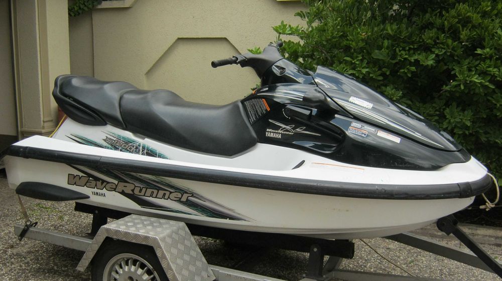 Jetski,Jetsky YAMAHA  XL 1200 135CP,2 timpi,impecabil
