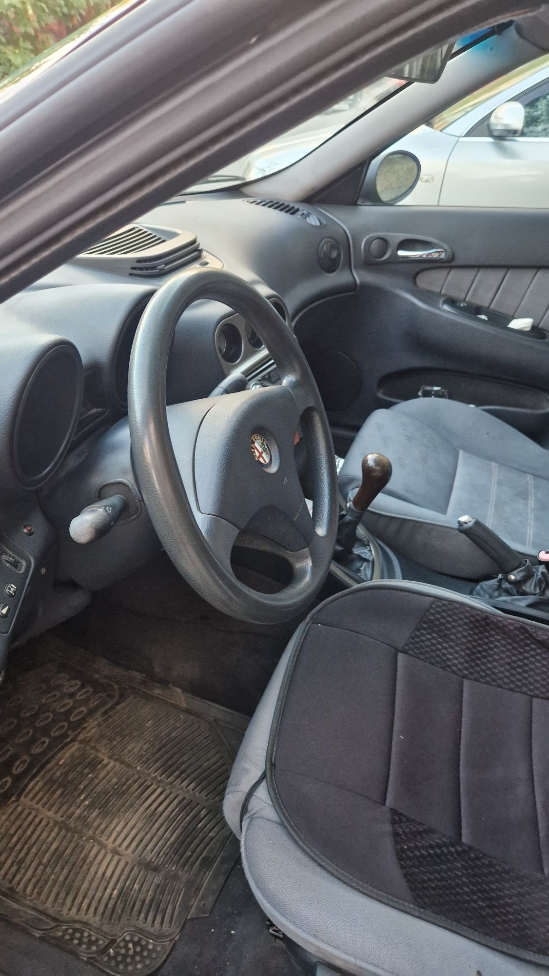 Продавам Alfa Romeo 156 twinspark.