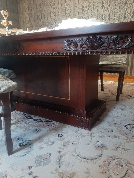 Залға арналған стол