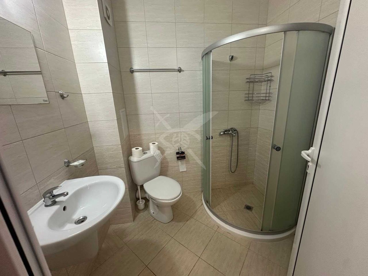 Продава се Двустаен апартамент в Поморие - 61 кв.м за 1541 €/кв.м - Снимка #3
