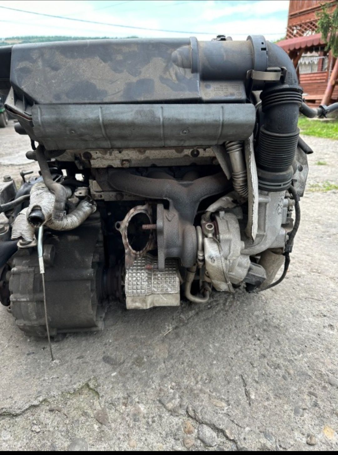 Motor complet echipat cu accesorii Volkswagen 2.0 tfsi BWA