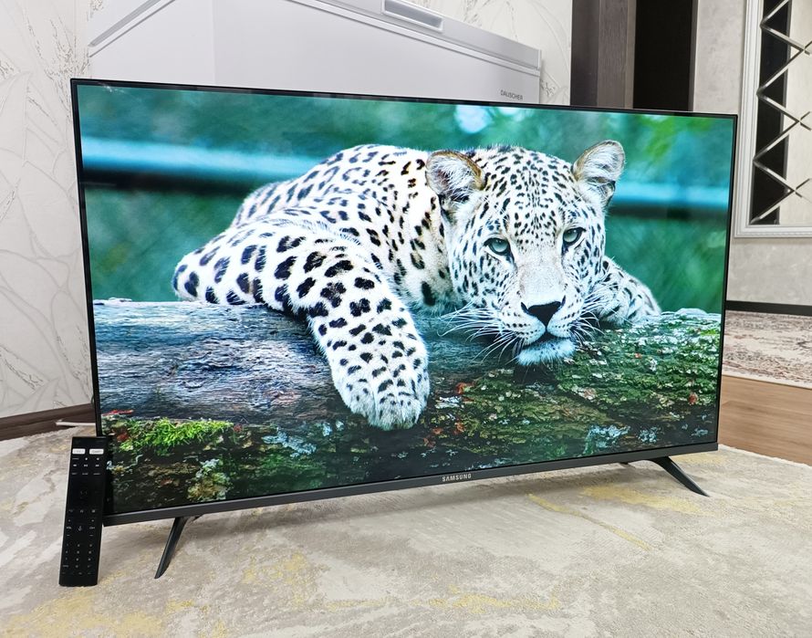 Телевизор SMART TV 43" Wi-fi + Коробка.
