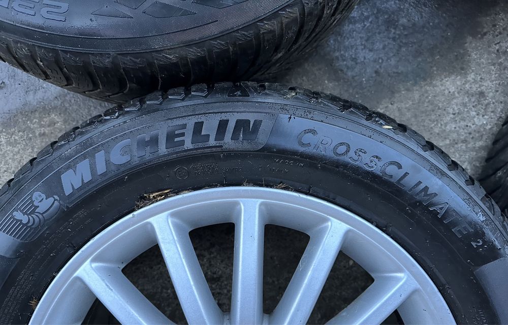 Jante / Roti VW Phaeton : 235 55 17, Michelin dot 2023