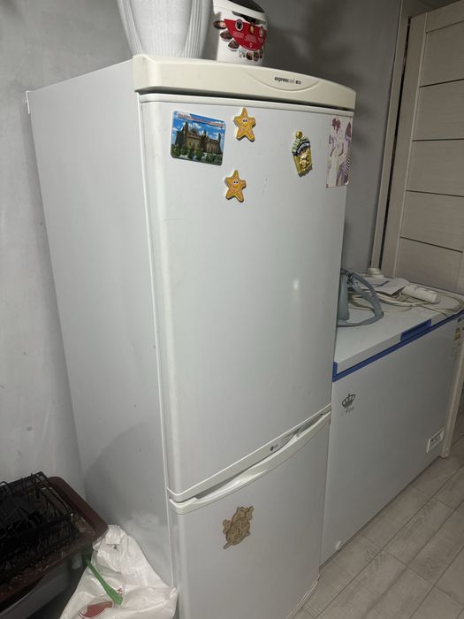 Холодильник LG  срочно!