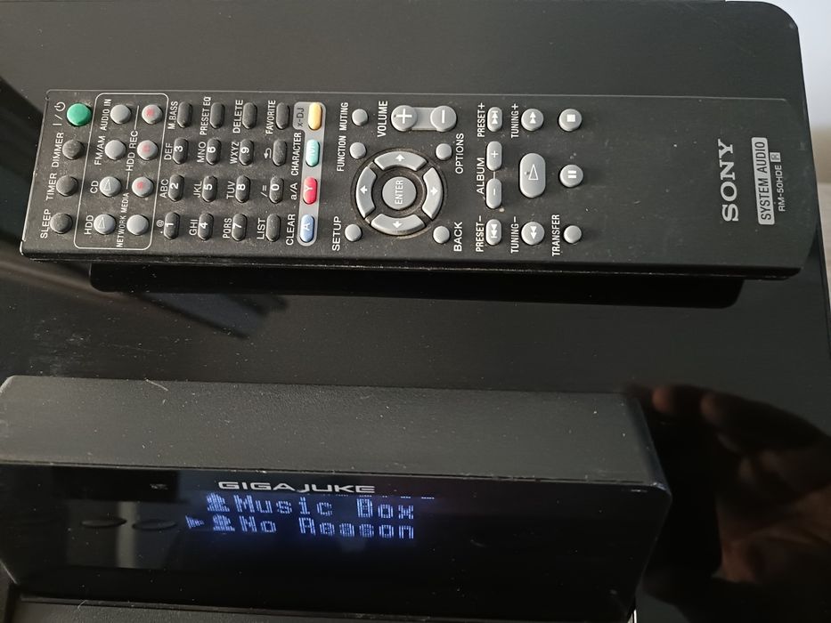 Sony NAS E 35 HD, CD, tuner, USB, hard intern, amplificare proprie