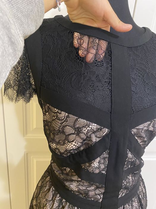 Karen Millen рокля