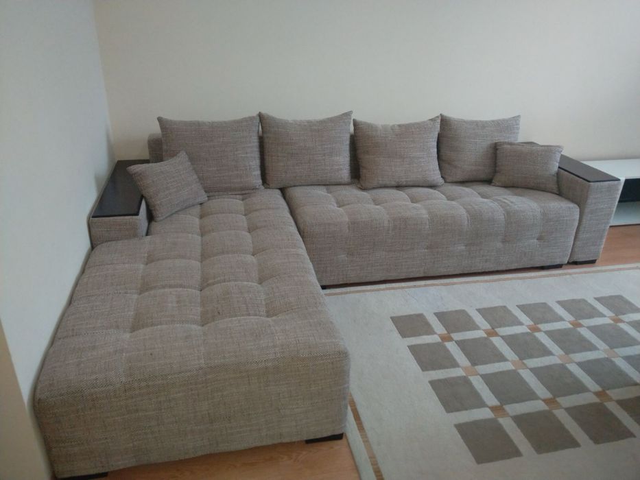 Диван мек мебел