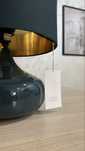 Vand veioza ceramica, noua cu toate accesoriile.