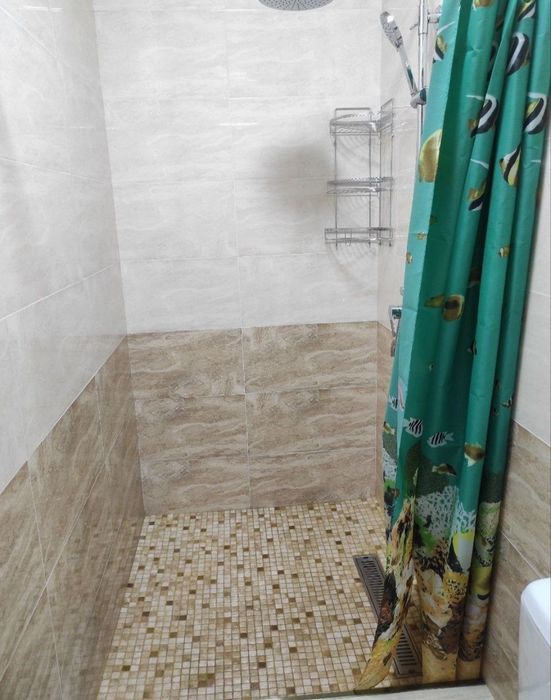 Малика 1 комнатная 1 этаж Участок есть депозит