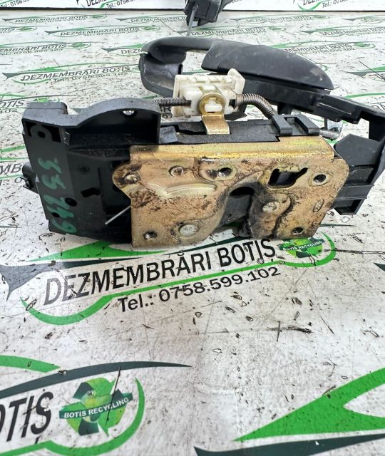 Broasca usa spate stanga Ford Focus prima generatie