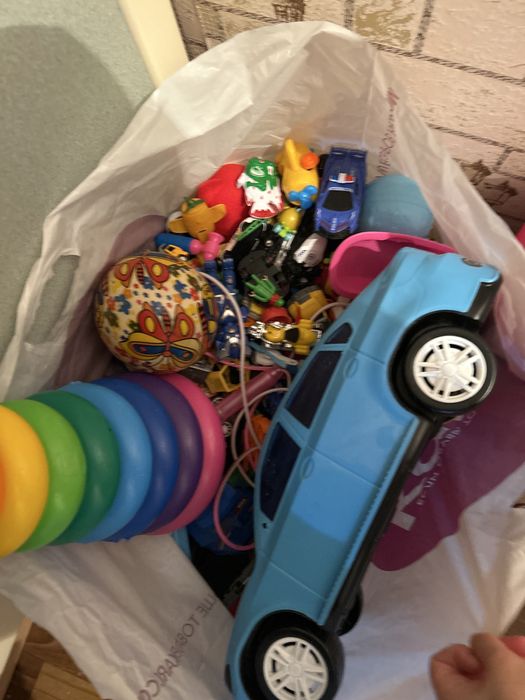 Срочно продаю Игрушки б/у в хорошем состоянии рабочие