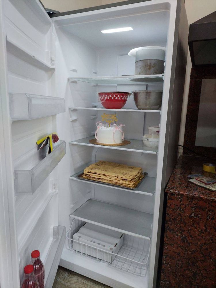 Продается AIWA морозилник