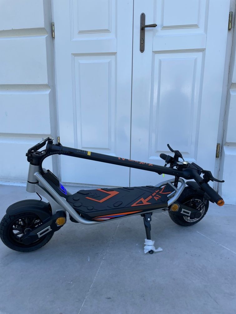 Trotinetă electrică Kukirin A1 50 Km/h 800W
