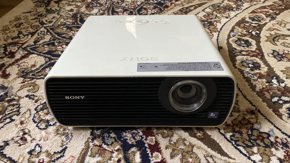 Проектор Sony VPL-EX175
